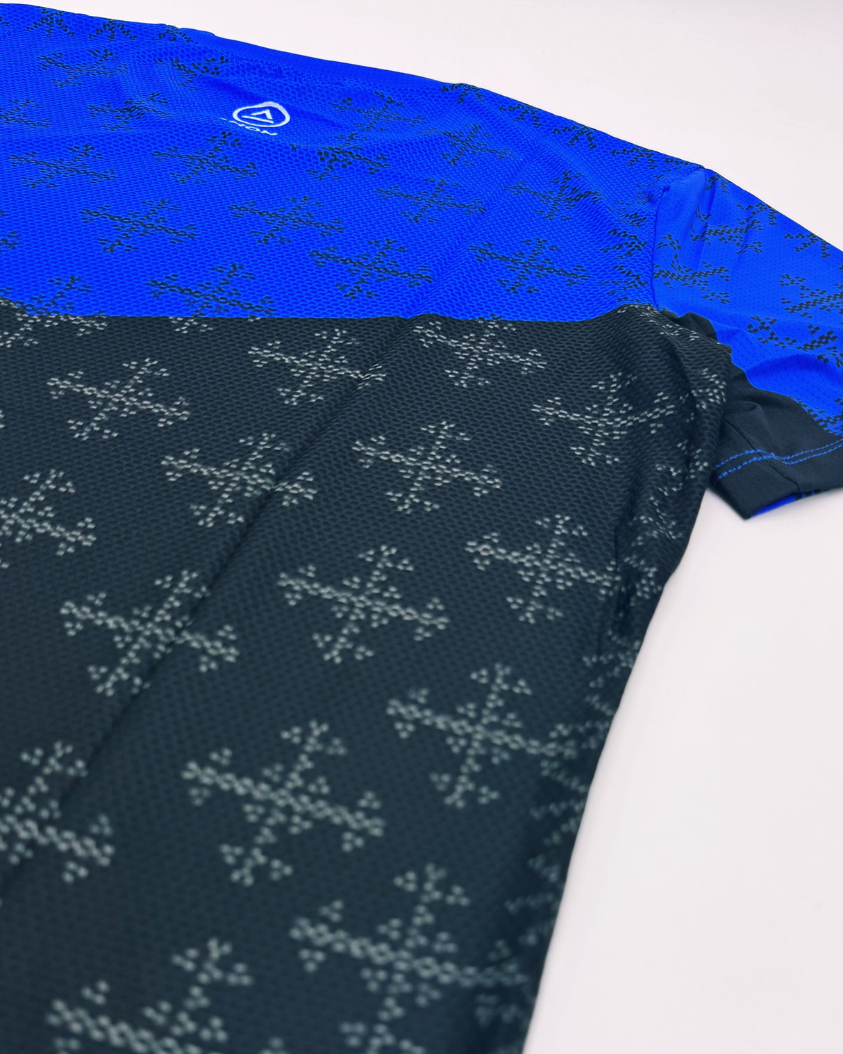 Layag Ultra Light SS shirt - blue/black - Ahon.ph