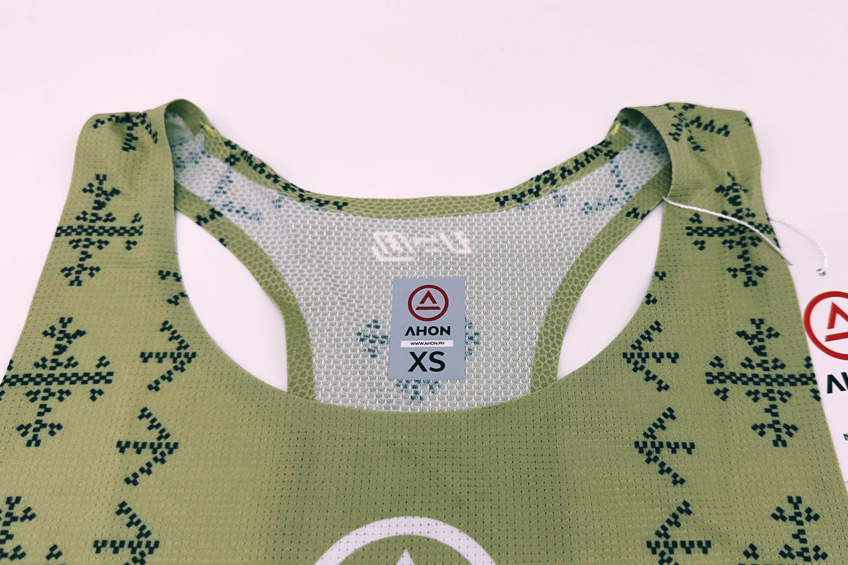 Zoomed detail of Singlet Pro Colorway 2 fabric showing trail-ready texture and indigenous-inspired print