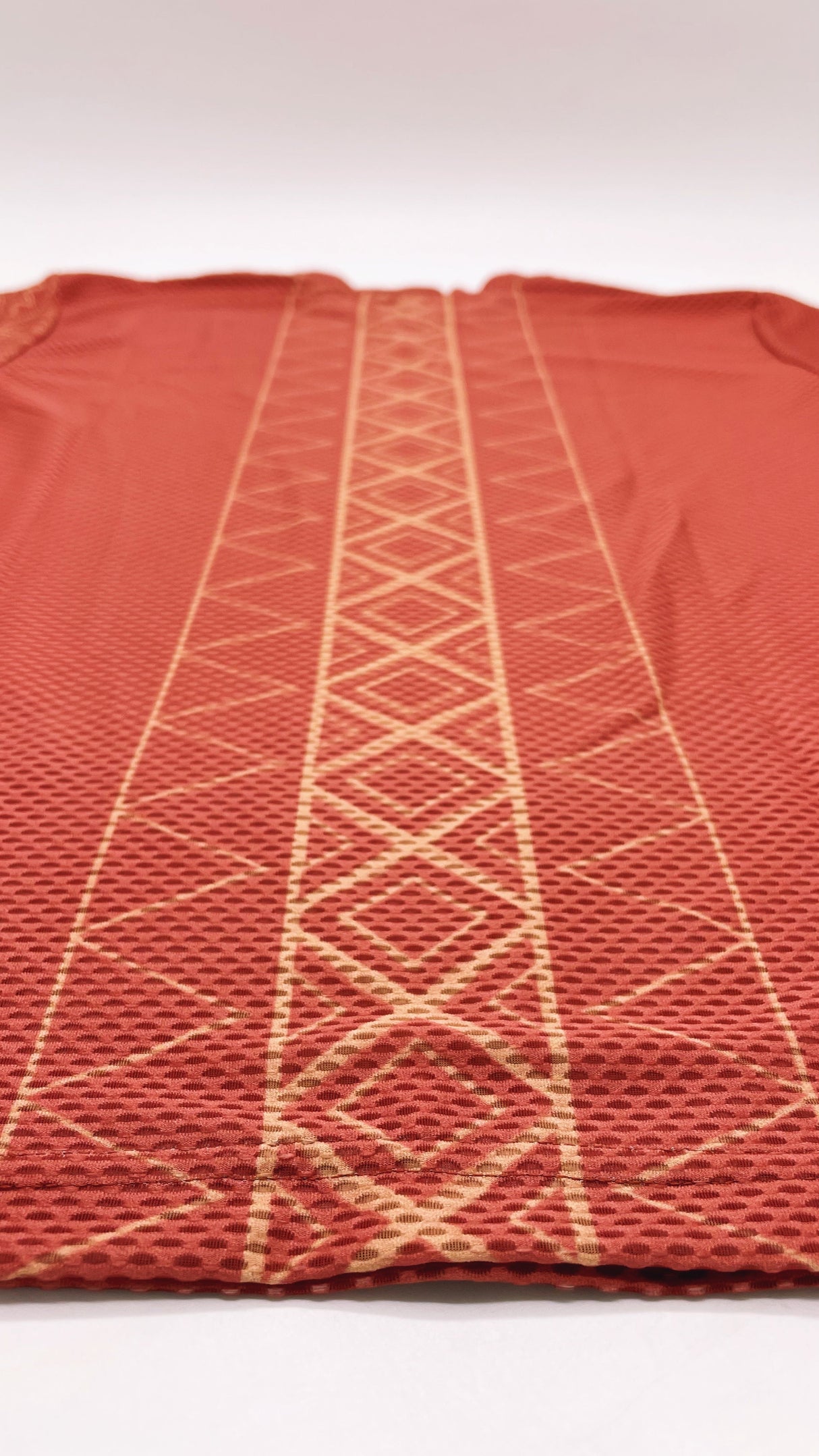 EbriBradie Maxvent LS Shirt (red lip / caramel) - dri fit mesh - Ahon.ph