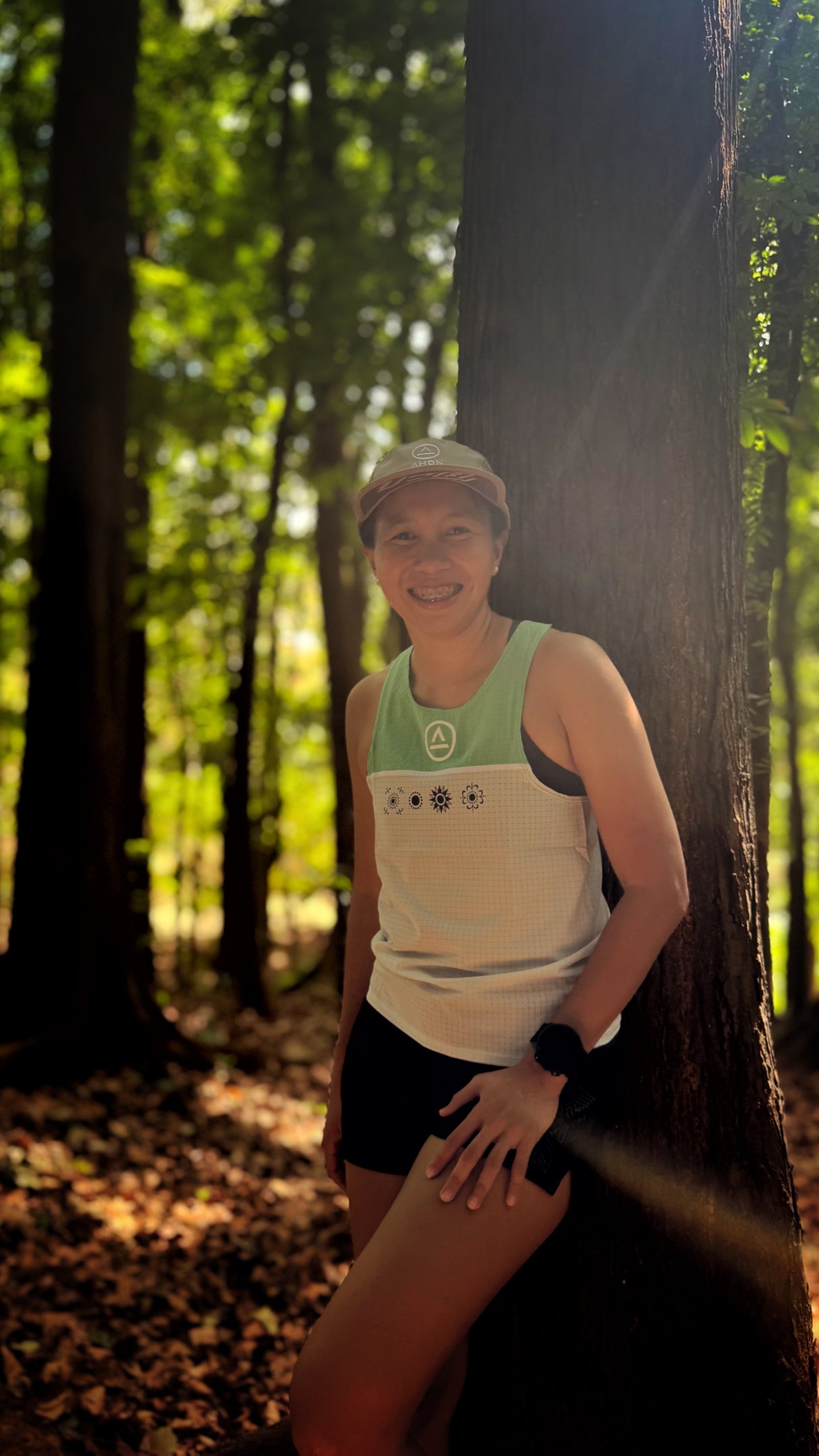 Lakambini Super Light Singlet (white/green) - unisex
