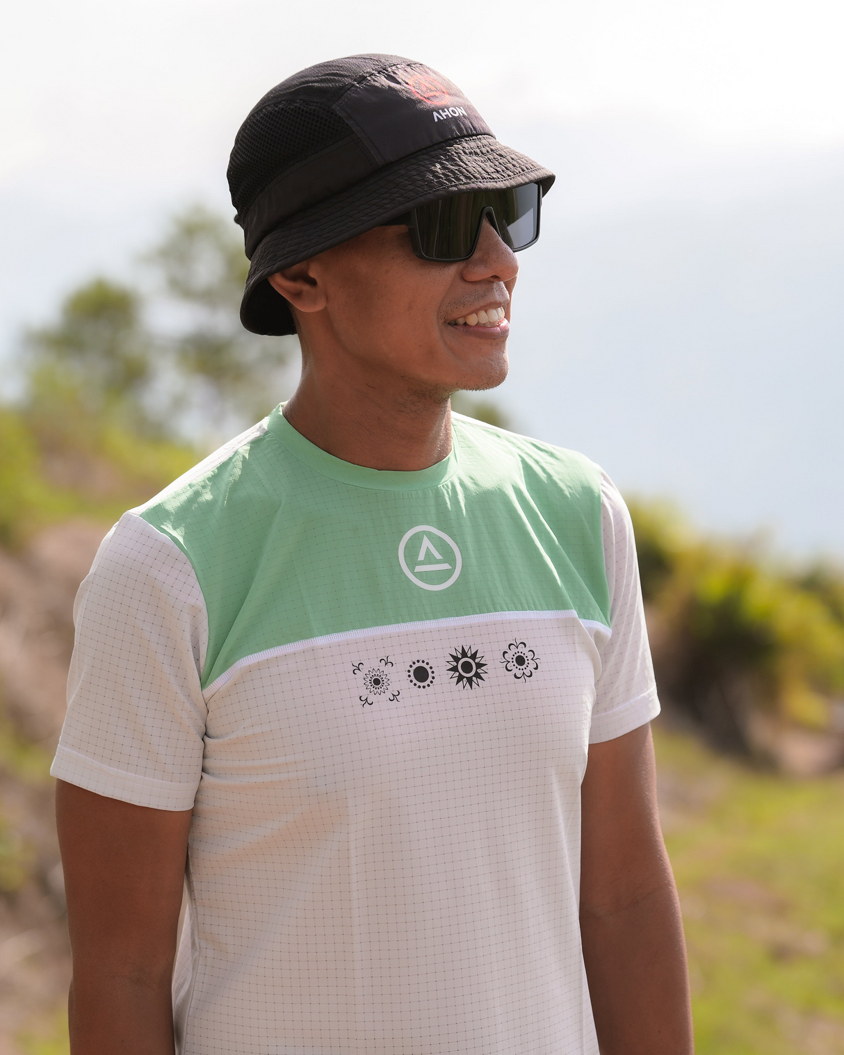 Lakambini Super Light SS Shirt (white/green) - unisex