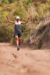 Lakan Super Light Singlet (charcoal/cream) - unisex