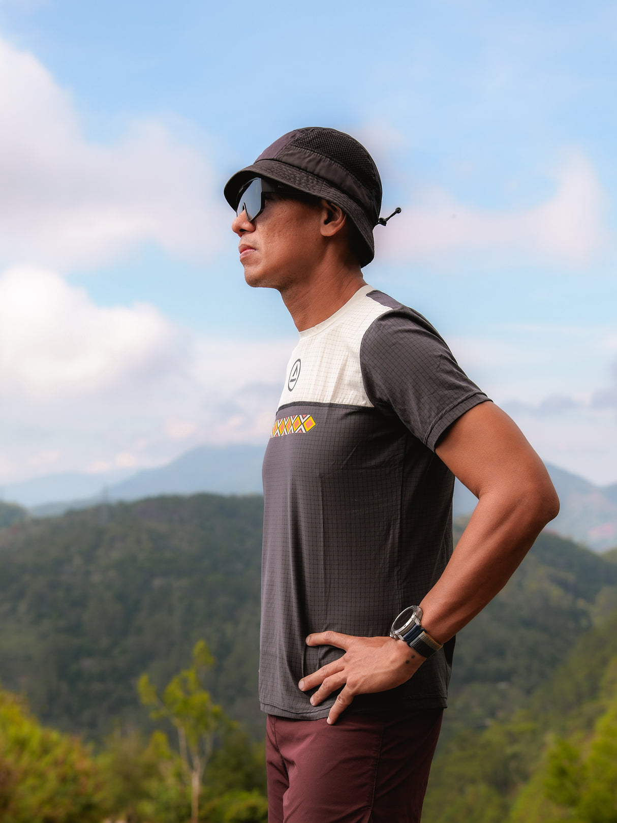 Lakan Super Light SS Shirt (charcoal/cream) - unisex