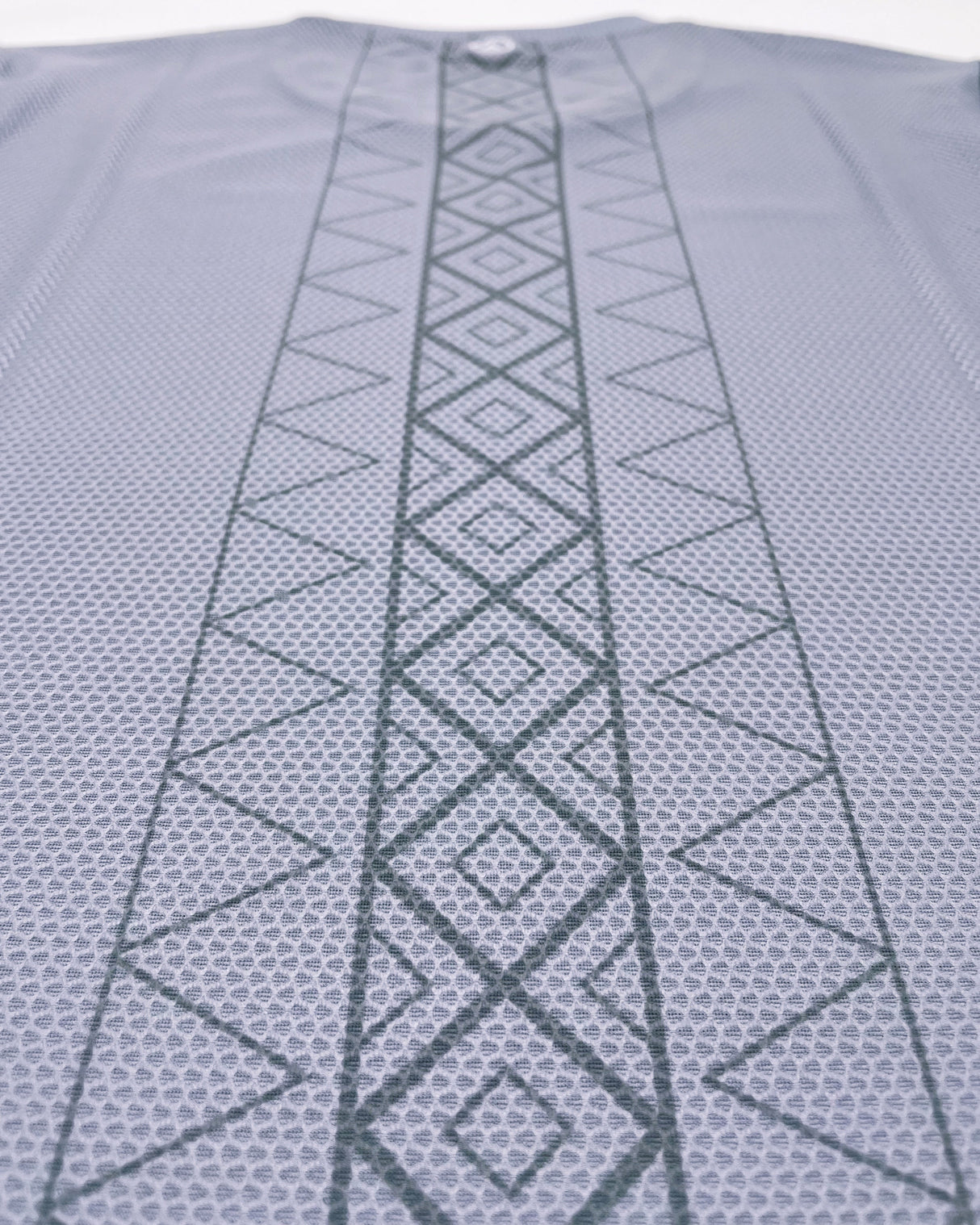 Ultra Light Running Shirt (cloud / artichoke) - unisex - Ahon.ph